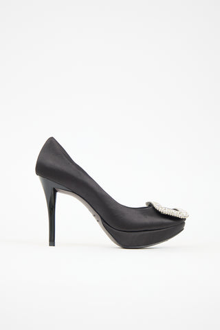 Roger Vivier Satin Limelight Pump