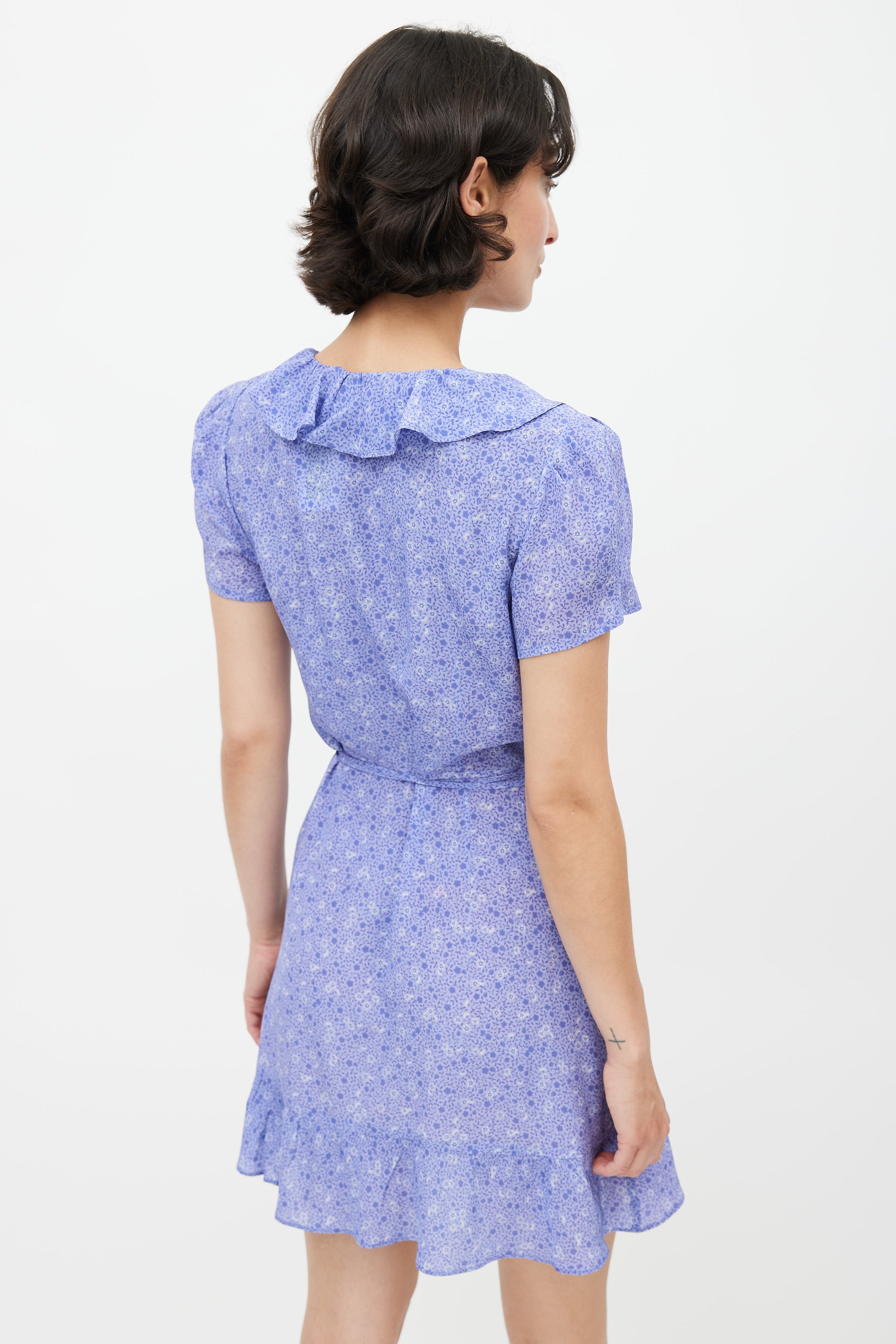 Réalisation Par // Purple Silk Floral Wrap Dress – VSP Consignment