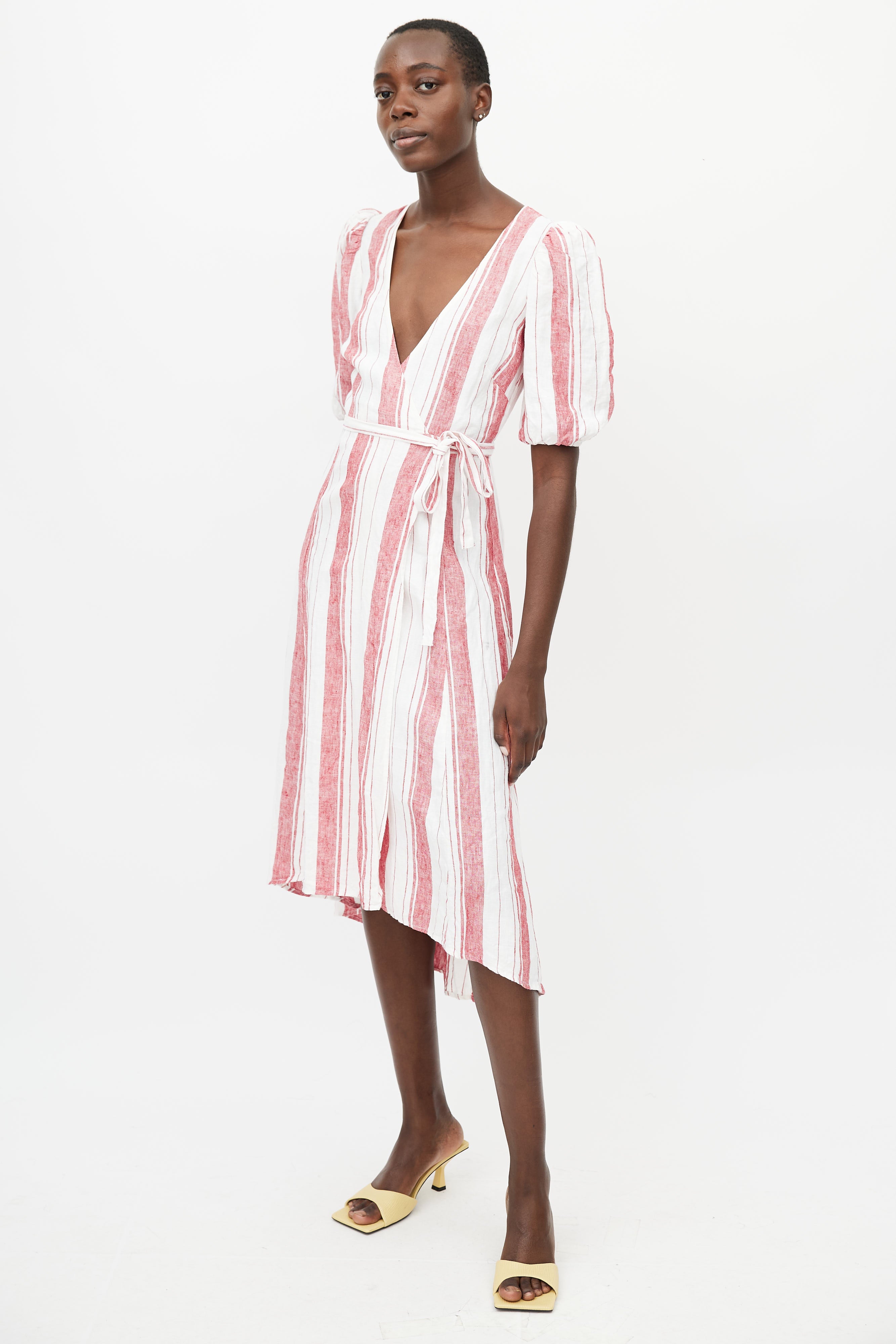 reformation linen wrap dress Reformation Court linen wrap dress S (4-6)