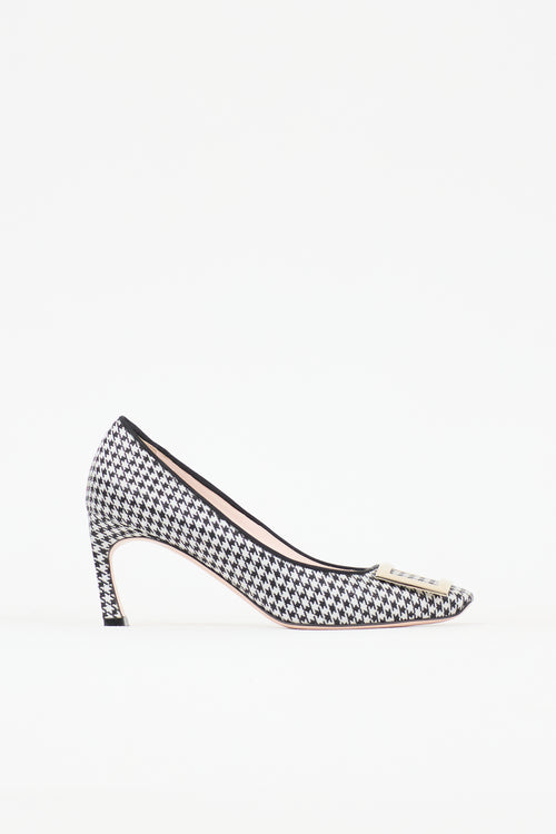 Roger Vivier Patterned Trompette Pump