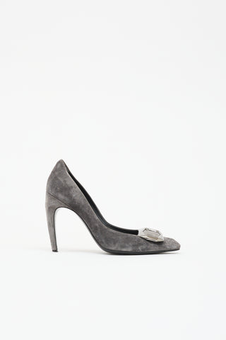 Roger Vivier Suede Belle Vivier Trompette Pump