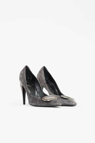 Roger Vivier Suede Belle Vivier Trompette Pump