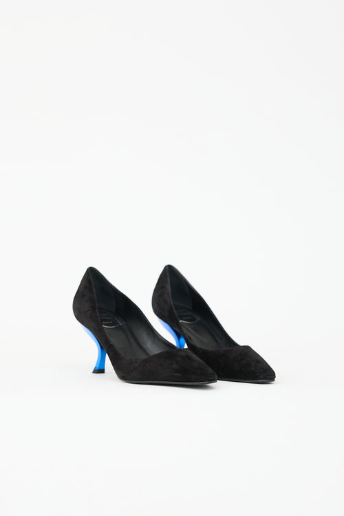 Roger Vivier Suede Comma Heel Pump