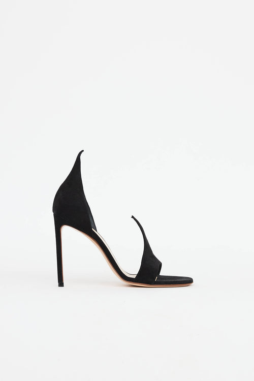 Francesco RussoSuede Flame Pump