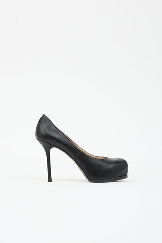 Saint Laurent Embossed Leather Tribtoo Pump