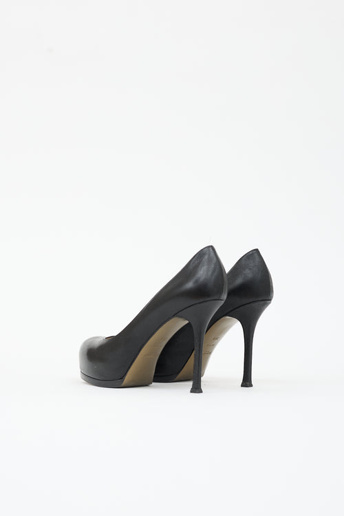 Saint Laurent Embossed Leather Tribtoo Pump