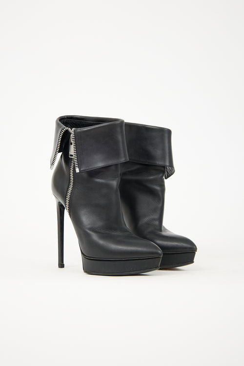 Saint Laurent Leather Janis 105 Boot