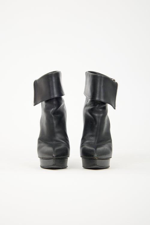 Saint Laurent Leather Janis 105 Boot