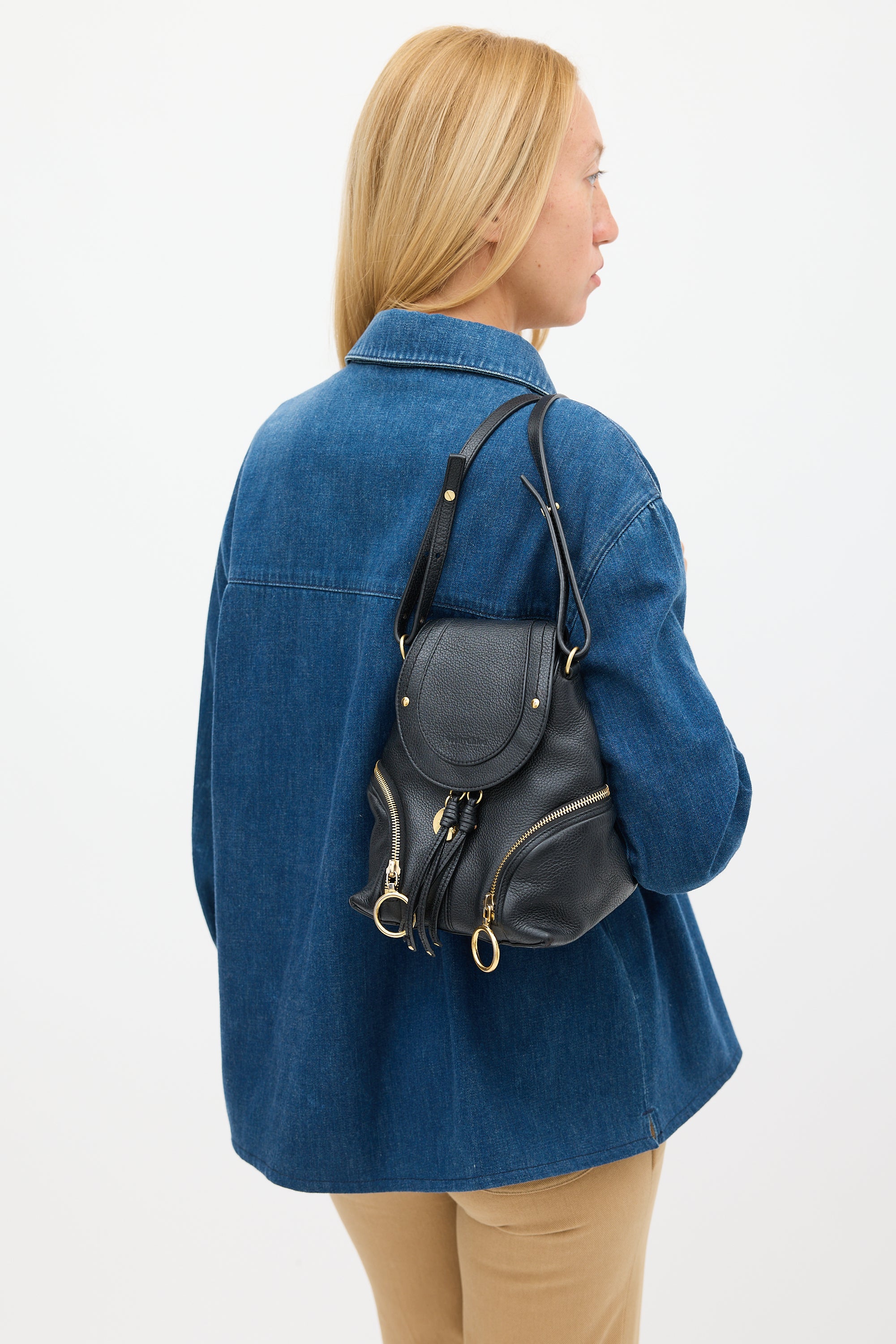 See By Chloé // Black Leather Olga Backpack – VSP Consignment
