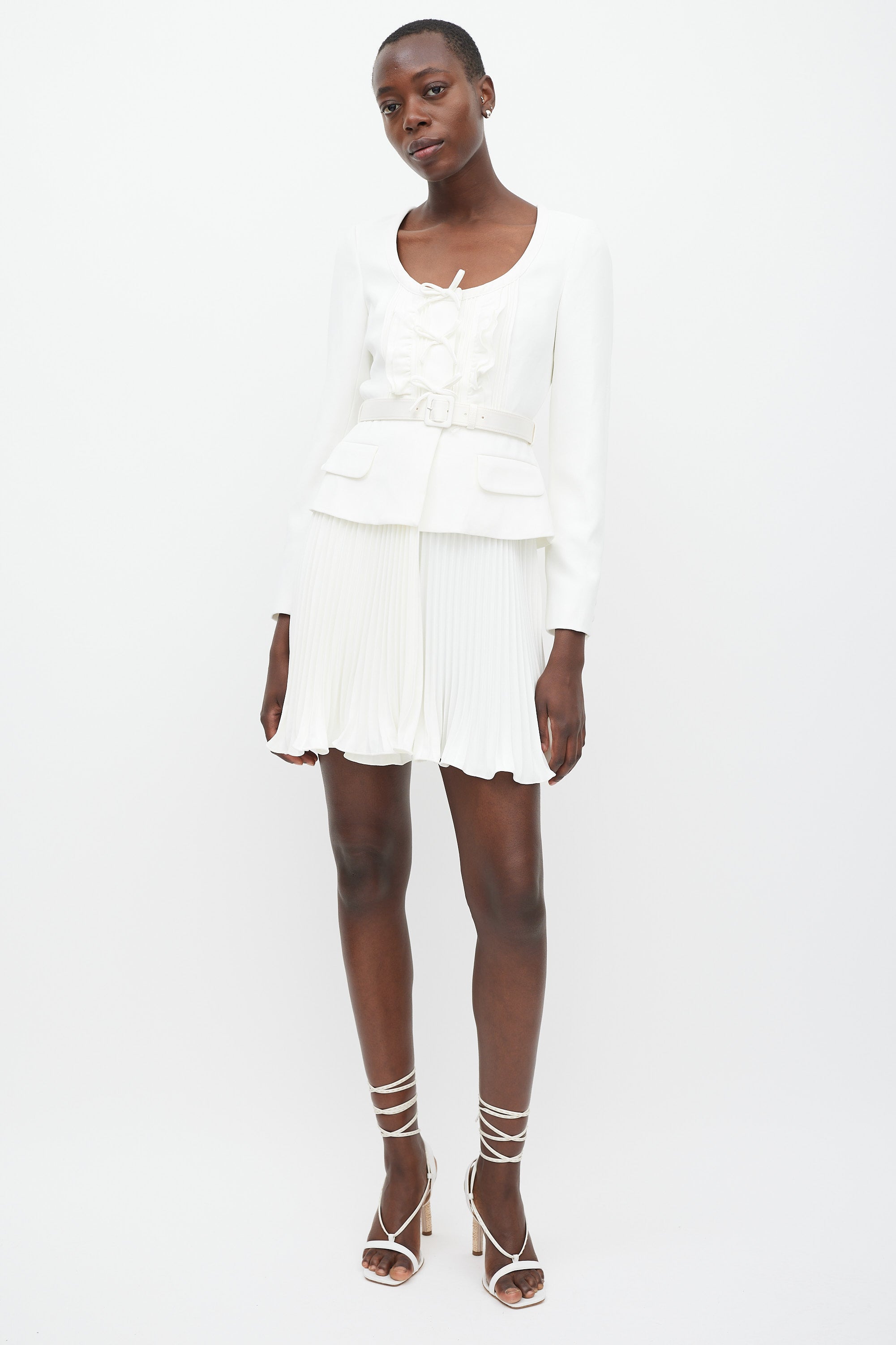 Self-Portrait // White Ruffled Blazer Dress VSP Consignment Self-Portrait // White Ruffled Blazer Dress VSP Consignment