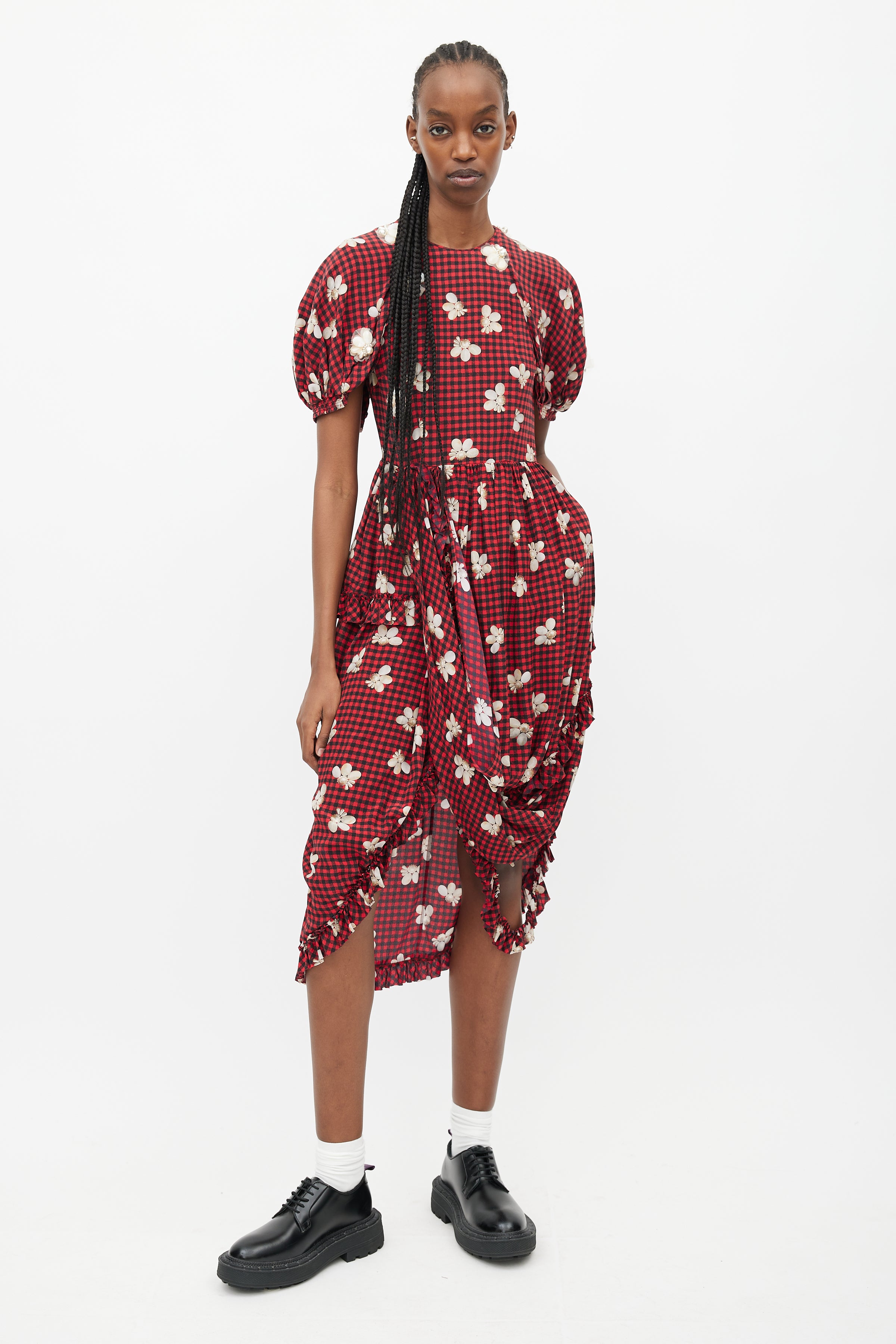 Simone Rocha // Spring 2017 Red & Black Gingham & Floral Embellished Dress – VSP Consignment Simone Rocha // Spring 2017 Red & Black Gingham & Floral Embellished Dress – VSP Consignment
