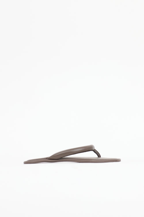 St. Agni Leather Sumi Slide