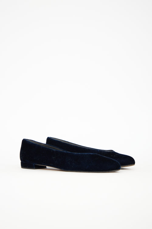 Stuart Weitzman Velvet Chic Flat