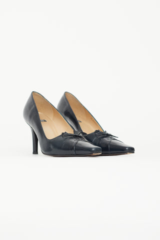 Stuart Weitzman Navy Leather Bow Pump