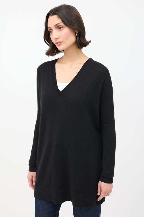 The Row Black Cashmere & Silk Knit V-Neck Top