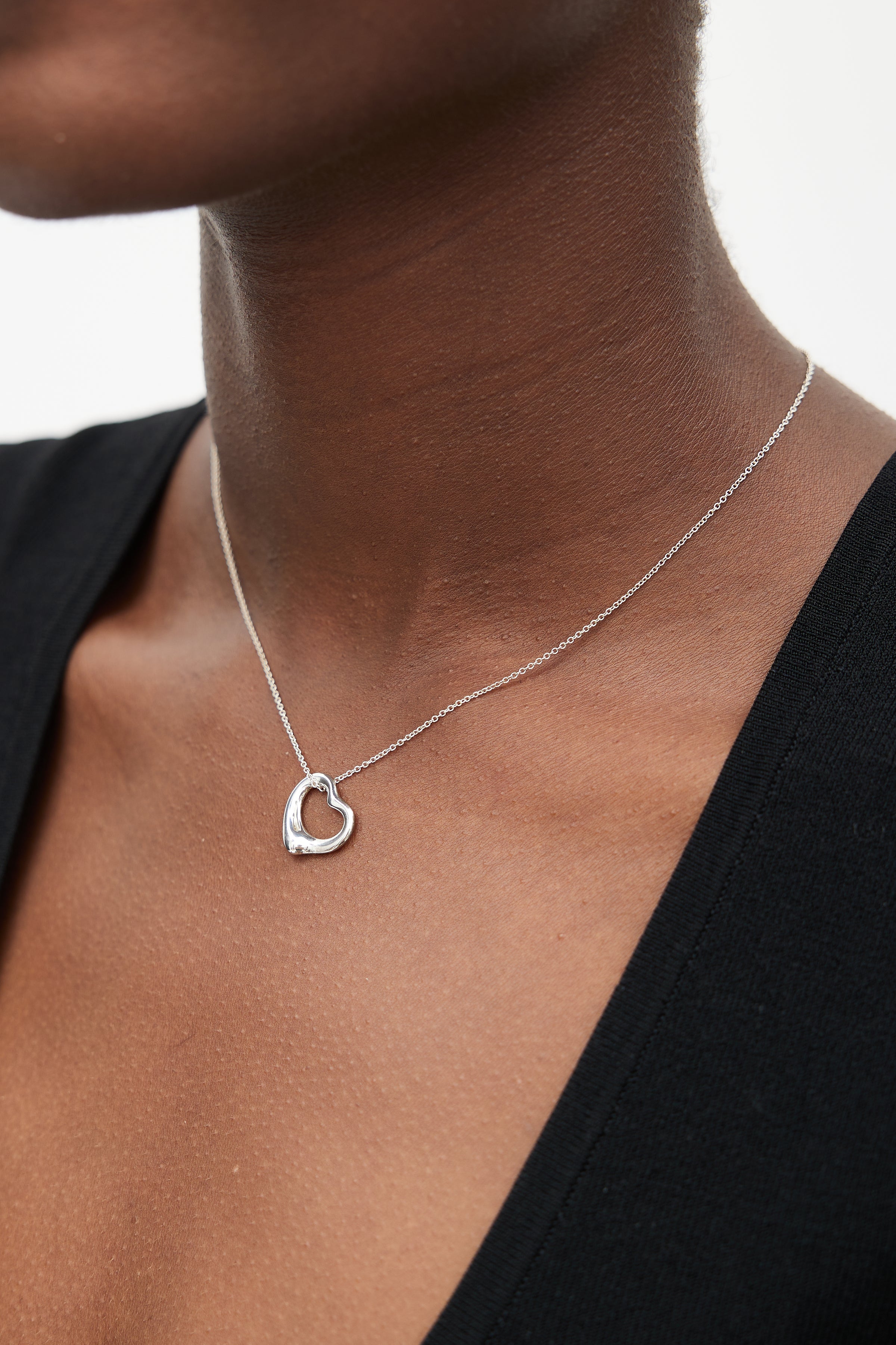 TIFFANY&Co. Elsa Peretti Open Heart Necklace LXNK-240 | Tiffany & Co. | Buy  at TrueFacet