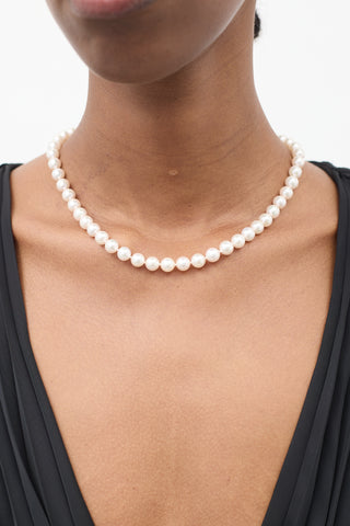 Tiffany & Co. White Gold Essential Pearl Necklace