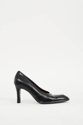 Tod's Black Leather Pump