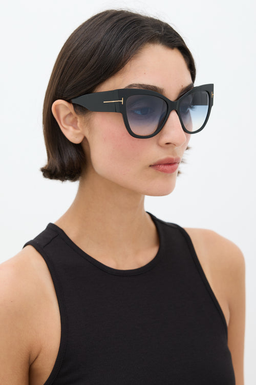 Tom Ford Black TF371 Cateye Sunglasses