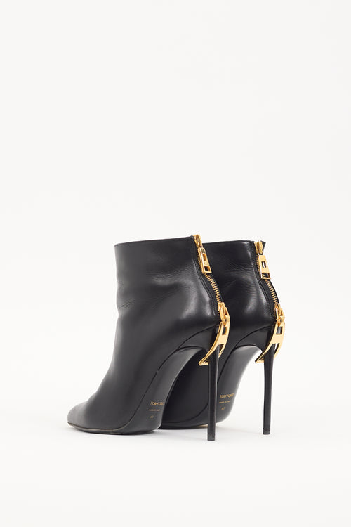 Tom Ford Black Leather Zipper Heel Boot