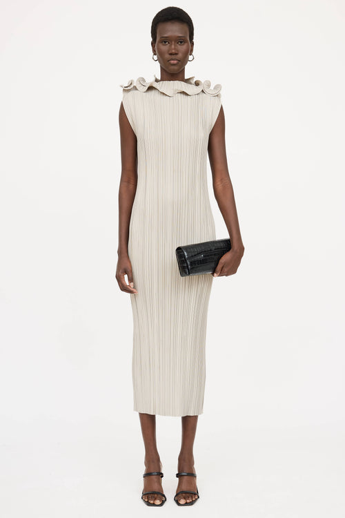TotemeEmbossed Leather Soft T-Clutch