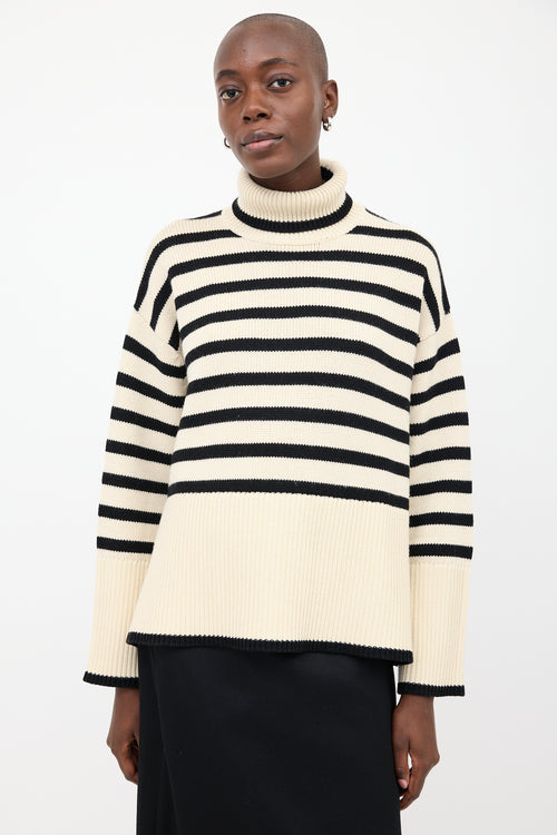 Toteme Cream & Black Signature Stripe Sweater