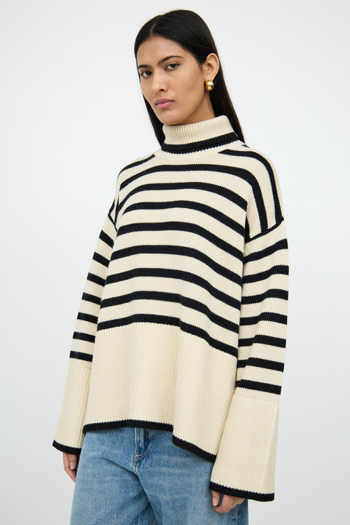 TotemeCream & Black Signature Stripe Top