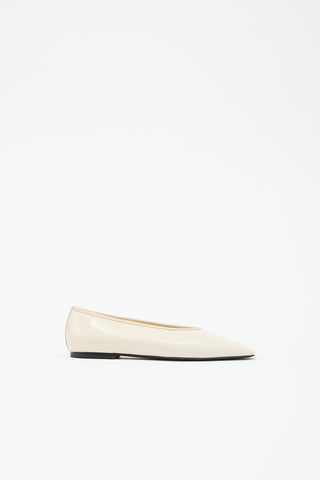 Toteme Embossed Patent Flat
