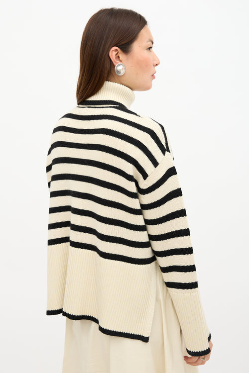 Toteme Signature Stripe Sweater