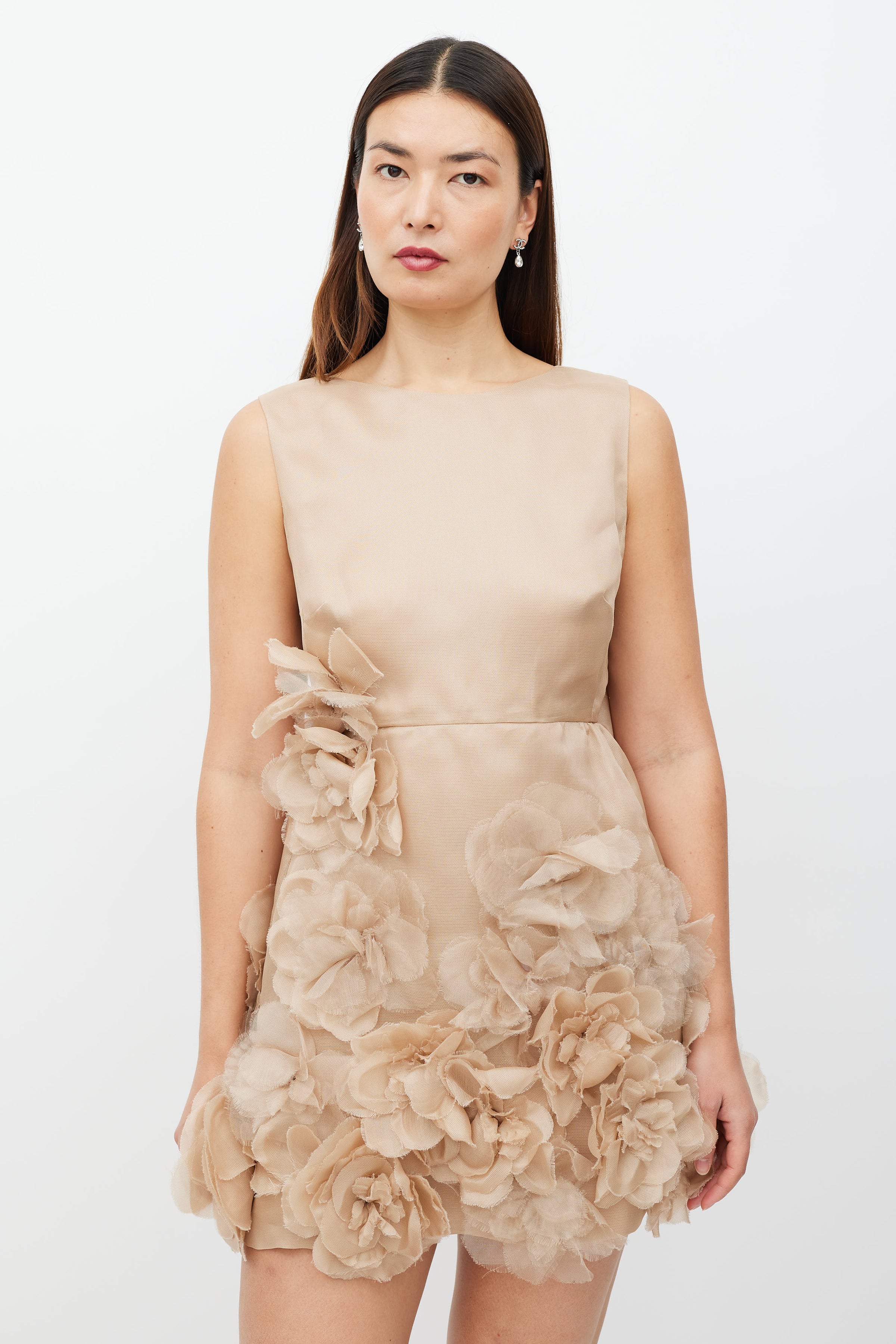 Valentino // Beige Ruffled Floral Dress VSP Consignment Valentino // Beige Ruffled Floral Dress VSP Consignment