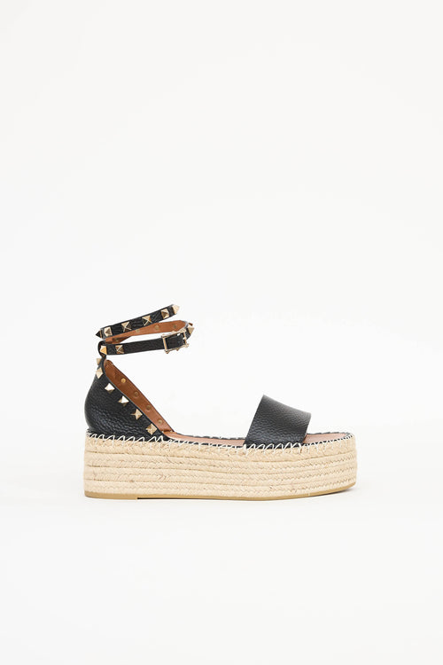 Rockstud Flatform Sandal