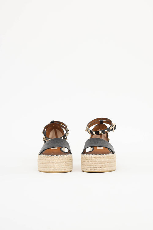 Rockstud Flatform Sandal