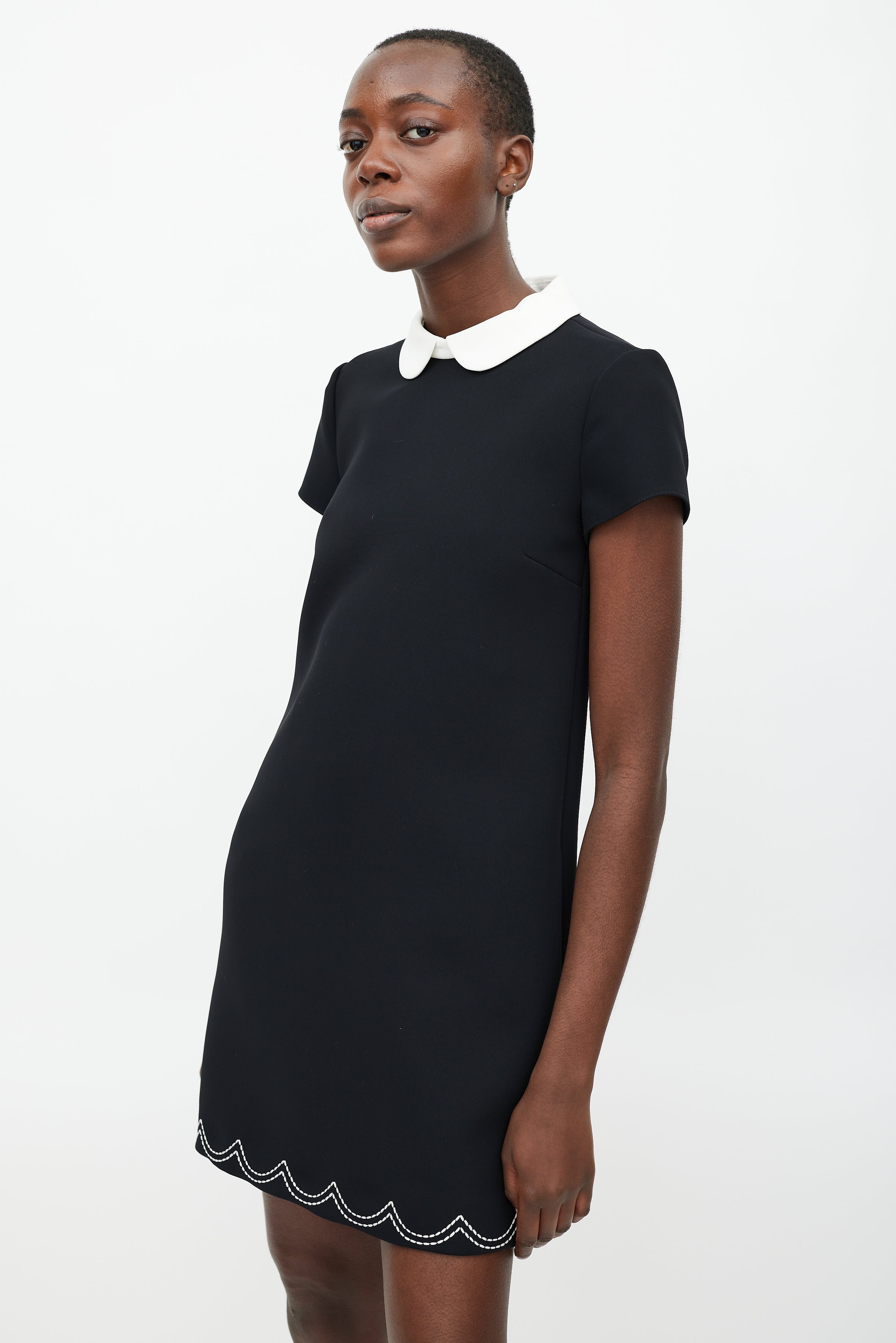 Valentino // Black & White Round Collar Dress – VSP Consignment