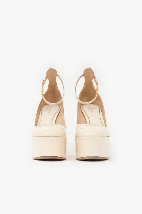 Valentino Patent Tan-Go Platform Pump