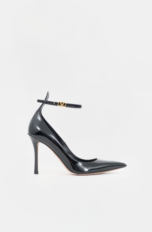 Valentino Patent Tan-Go VLogo Pump