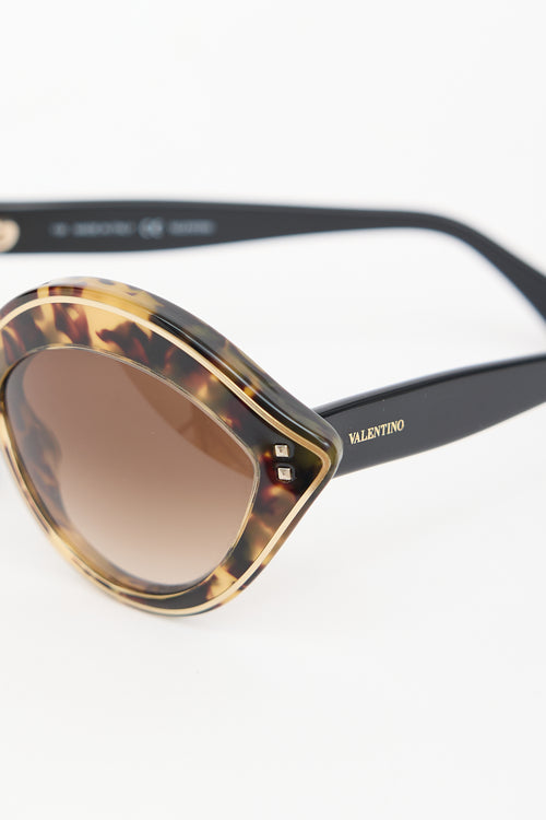 Valentino V689S Sunglasses