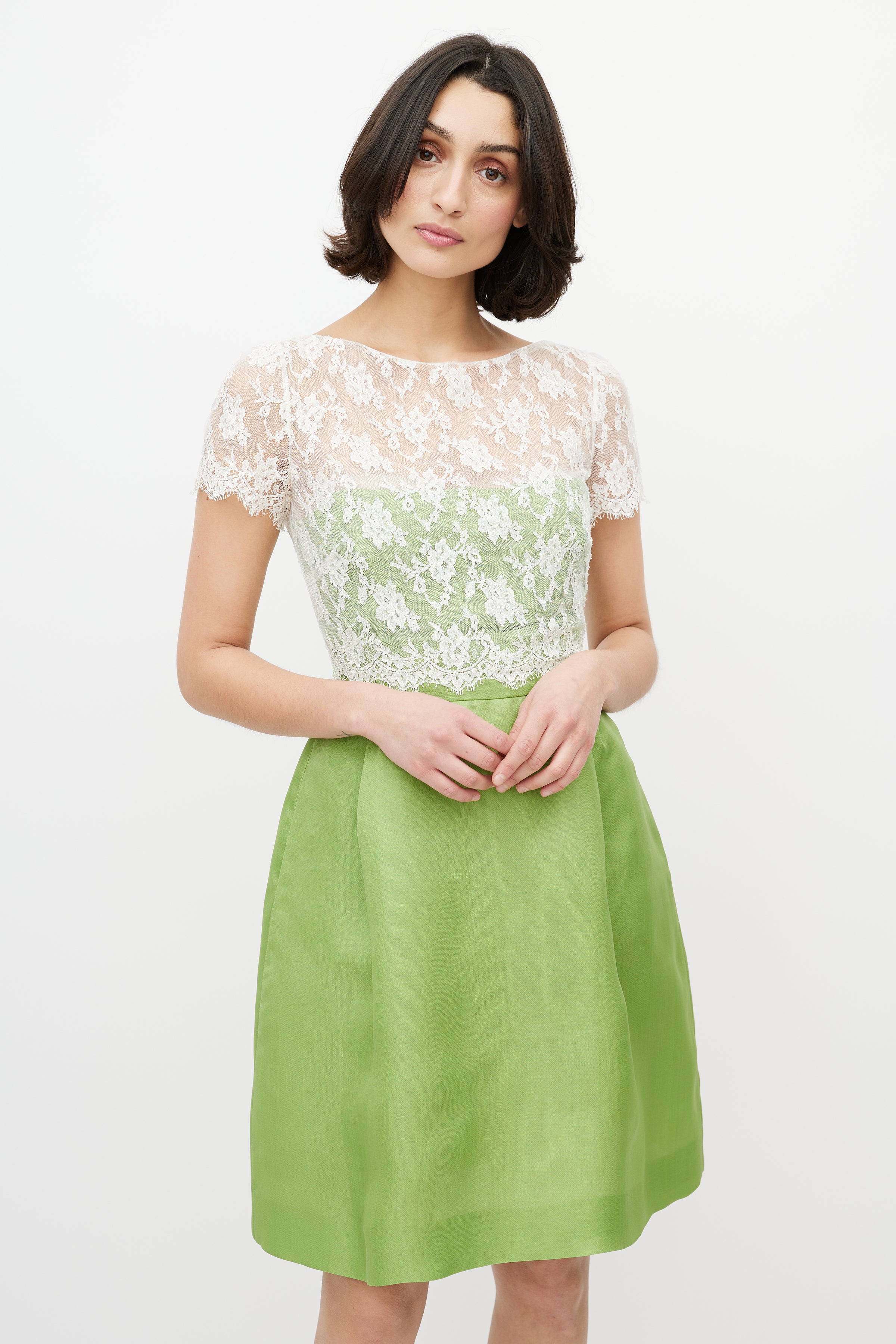valentino green lace dress Valentino Green Floral Lace Knee-Length Dress M Valentino