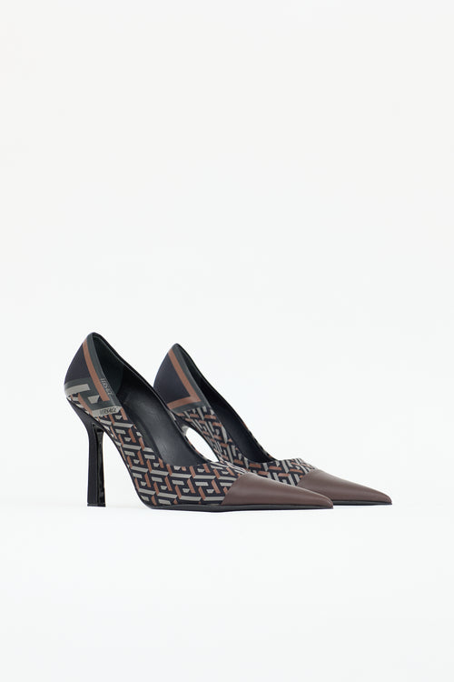 Versace Leather La Greca Signature Pump