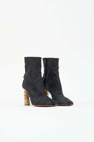 Vetements FW 2018 Jacquard Coin Heel Boot