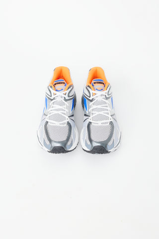 Vetements X Reebok Blue & White Spike Runner 200 Sneaker