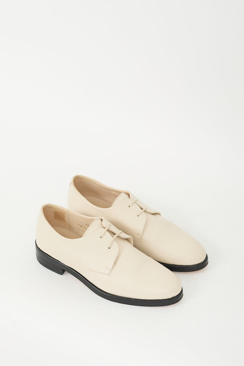 Want Les Essentiels Cream Leather Pena Derby