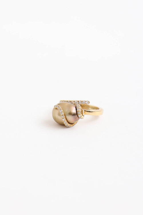 Yvel 18k Yellow Gold Diamond Pearl Wrap Ring