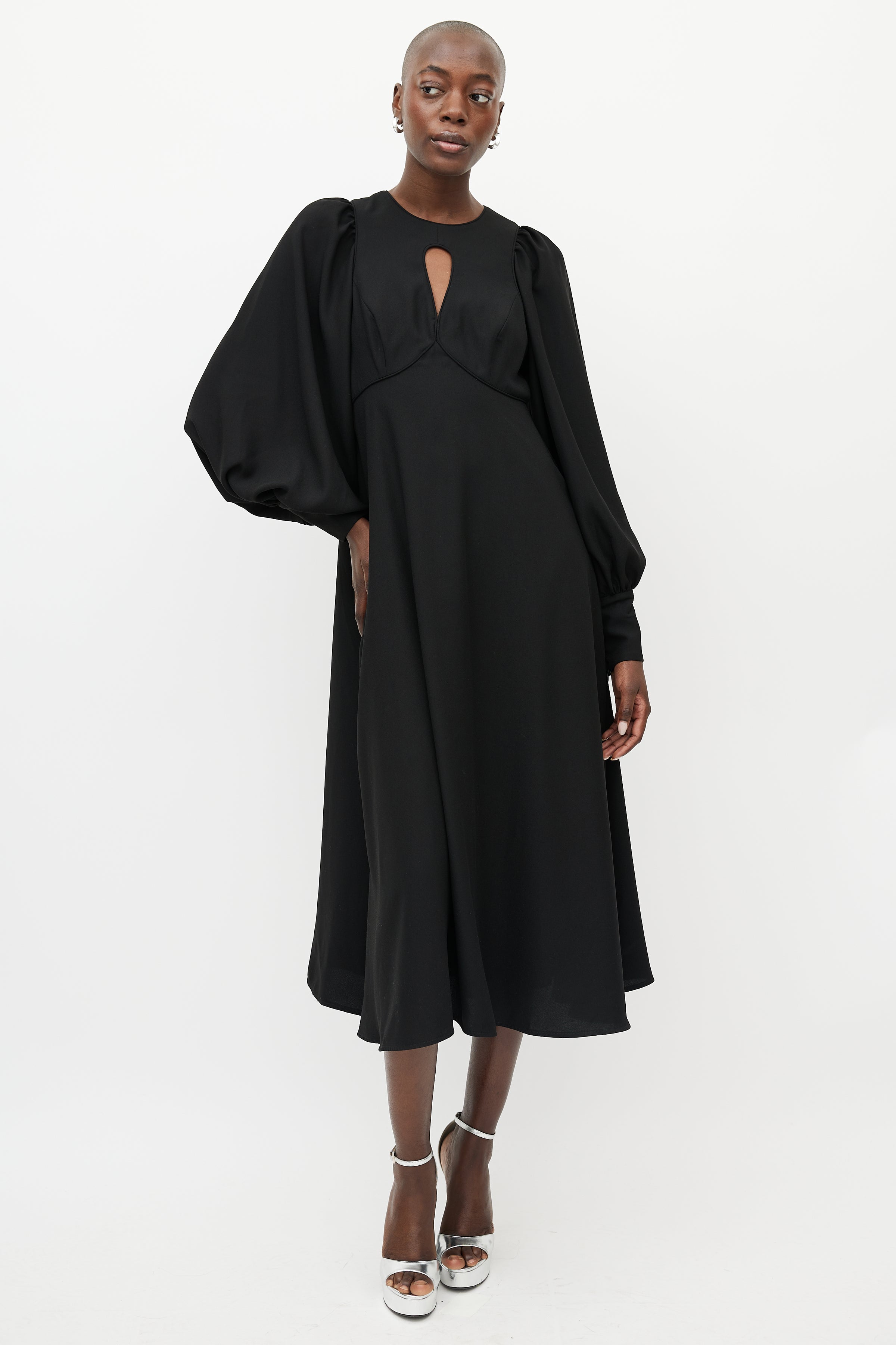 black dress zimmermann Zimmermann // Black Keyhole Midi Dress – VSP Consignment