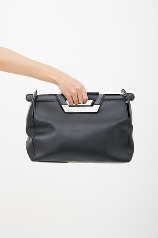 Louis Vuitton // Black Taiga Leather Robusto Briefcase – VSP Consignment