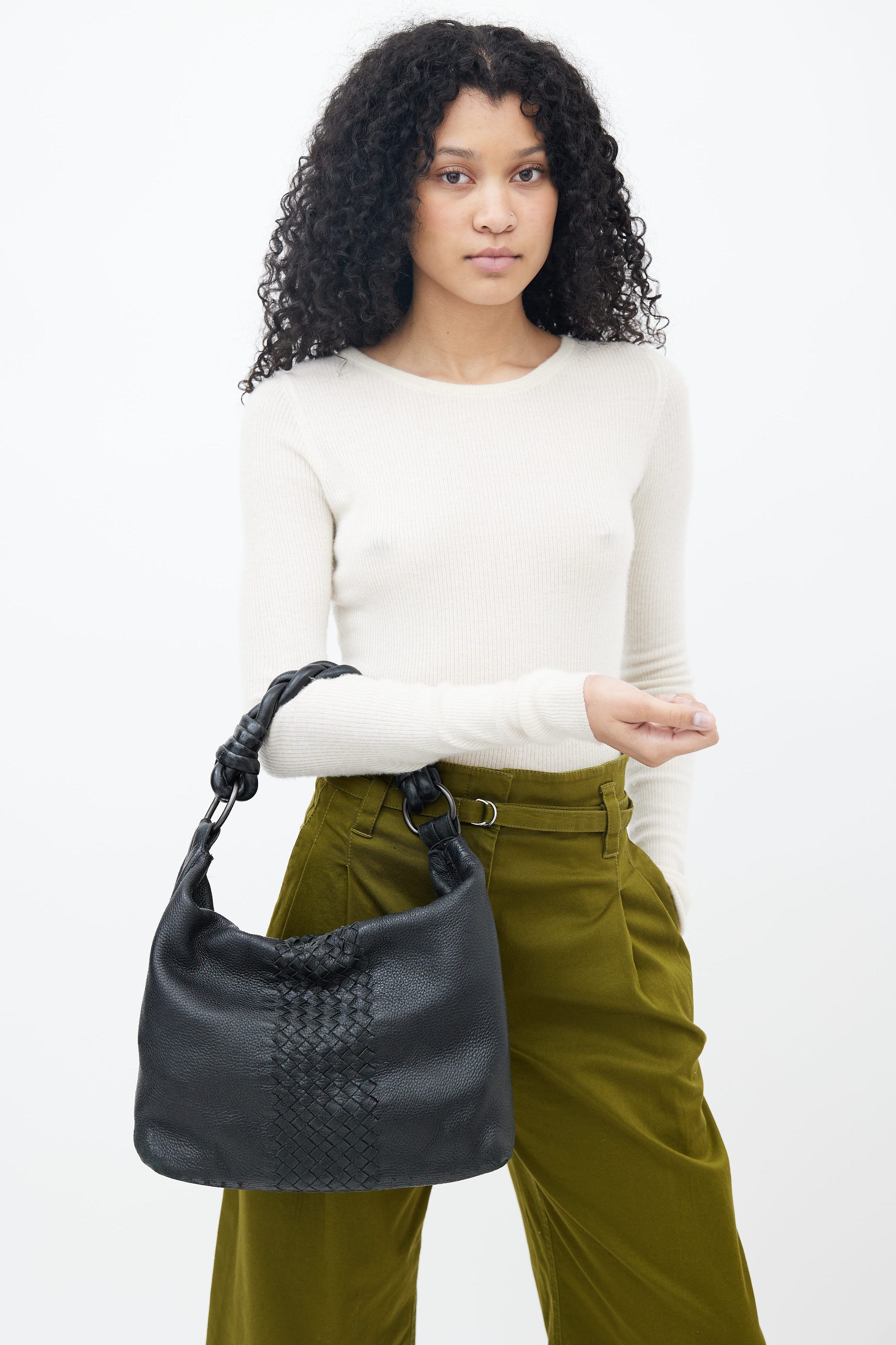 Bottega Veneta Woven Leather Intrecciato Shoulder Bag - Black – Mint Market