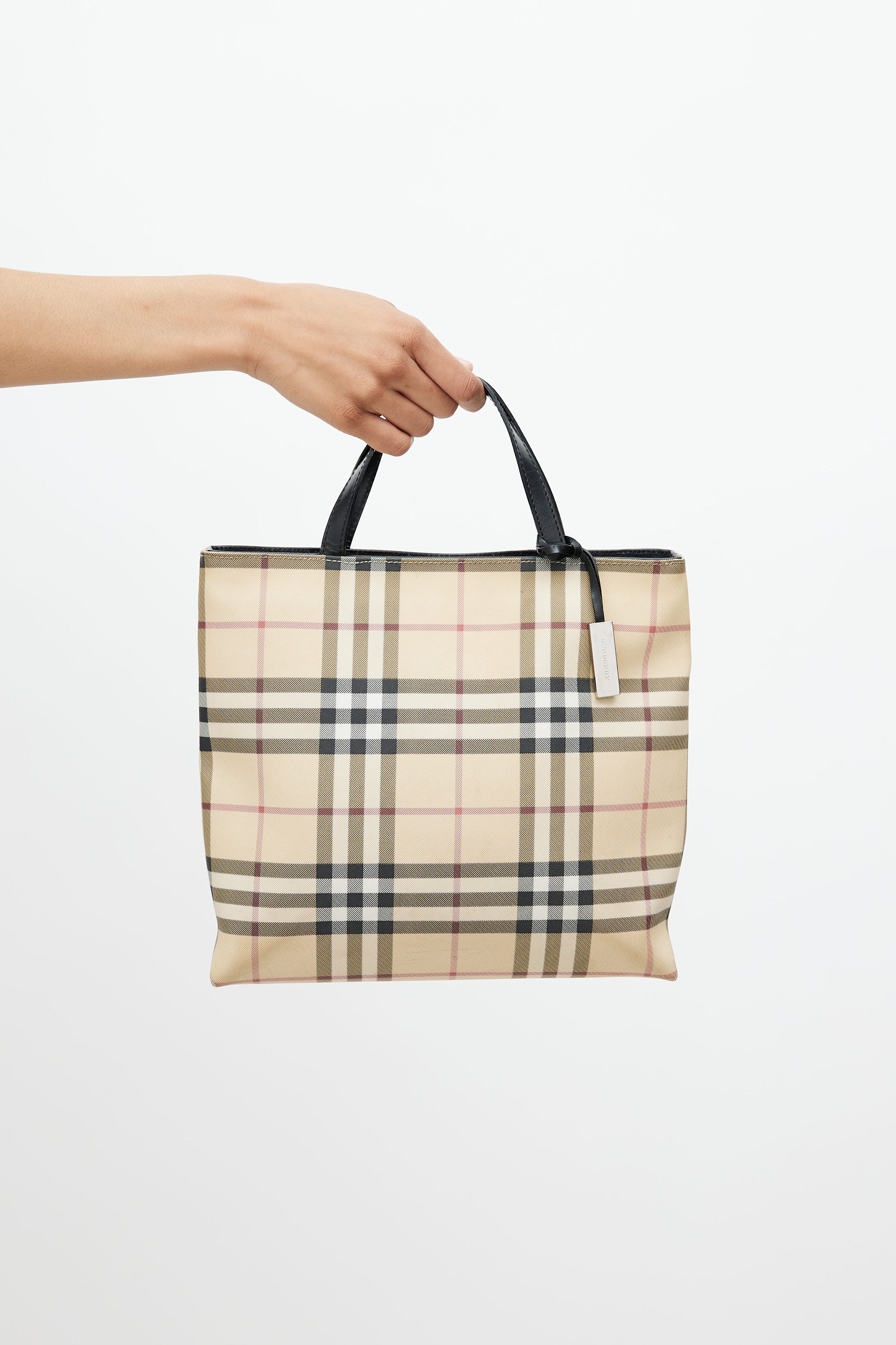 Best Like New Authentic Burberry Tote for sale in Calgary, Alberta for 2023