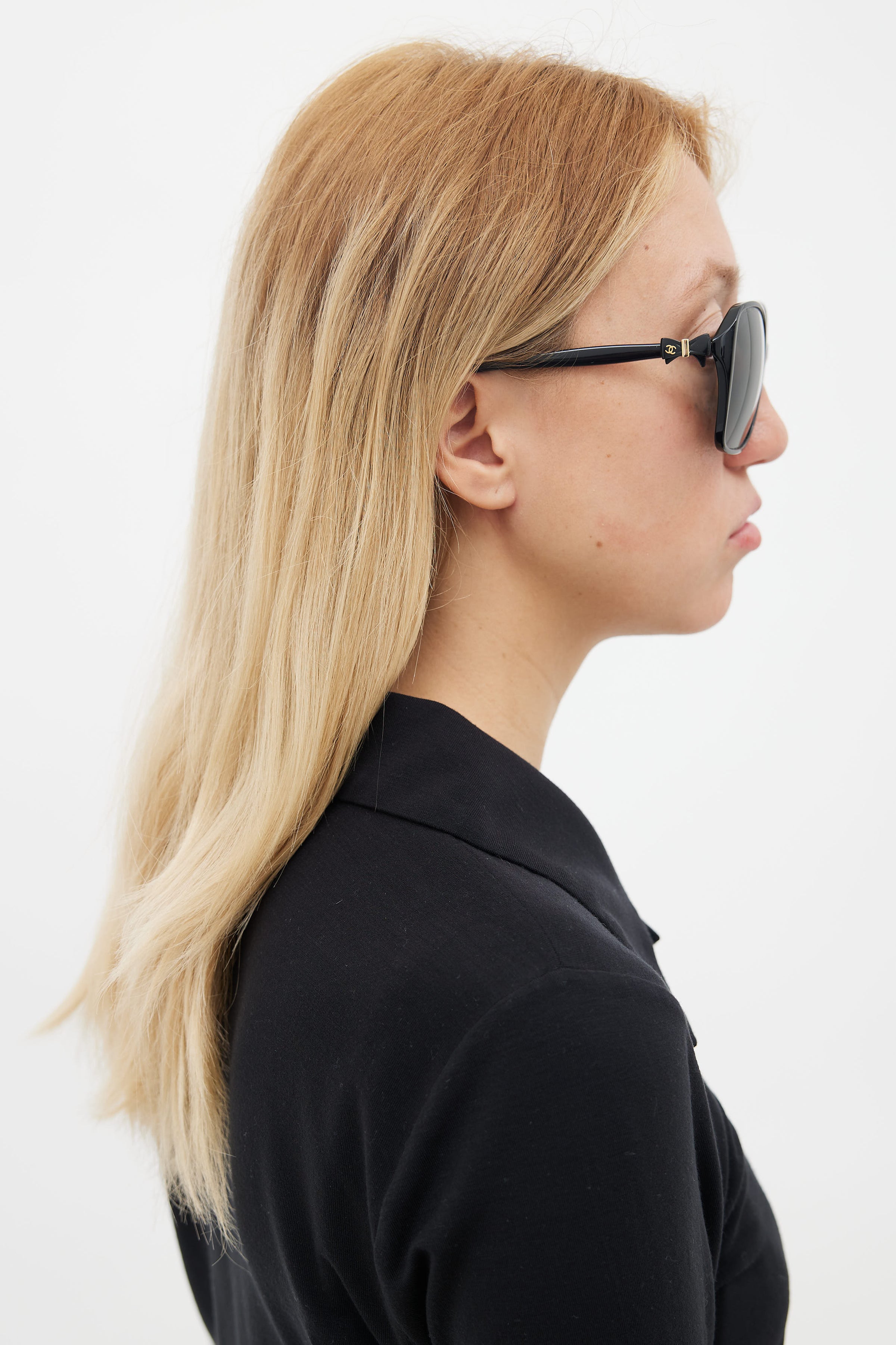 Chanel Interlocking CC Logo Wayfarer Sunglasses - Black Sunglasses