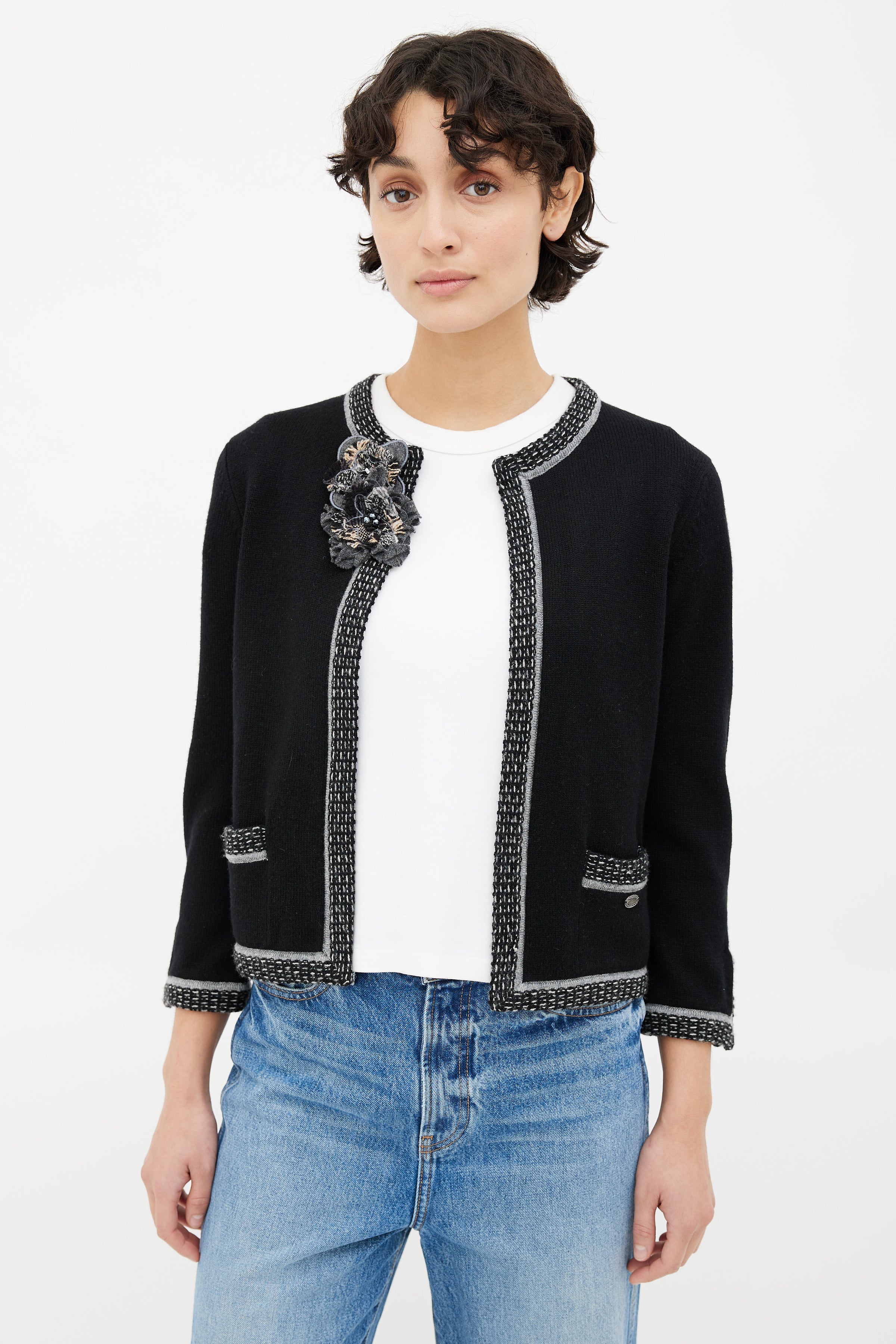 Chanel // Black & Grey Floral Brooch Cardigan – VSP Consignment