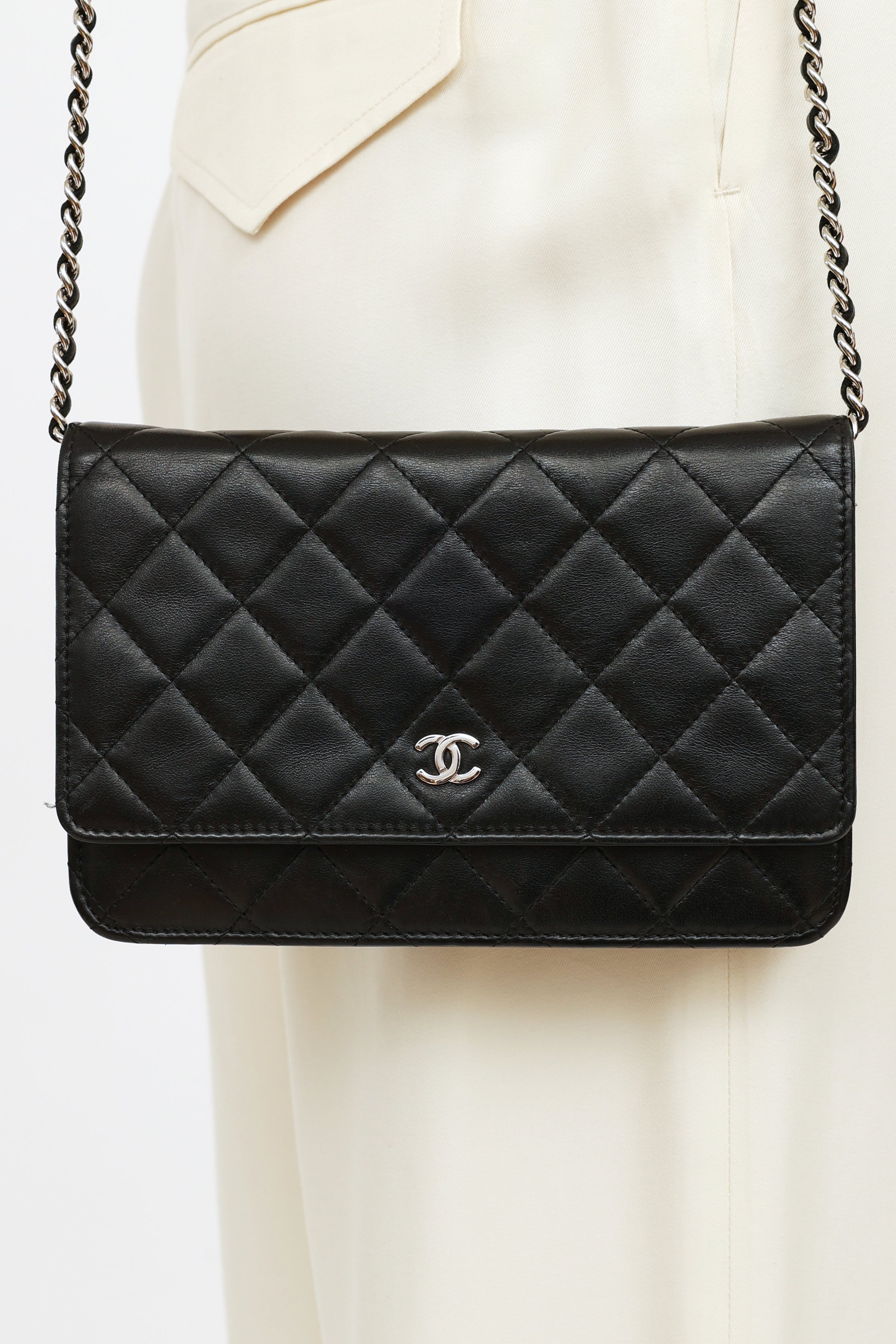 Chanel // 2014 Black Classic Quilted On Chain Wallet – VSP Consignment