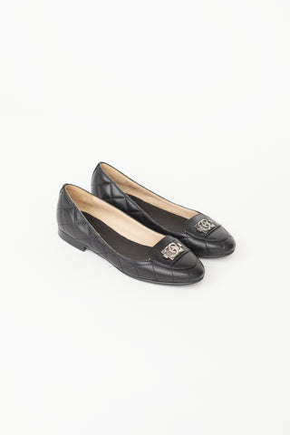 Chanel // Cream Patent Leather Loafer – VSP Consignment